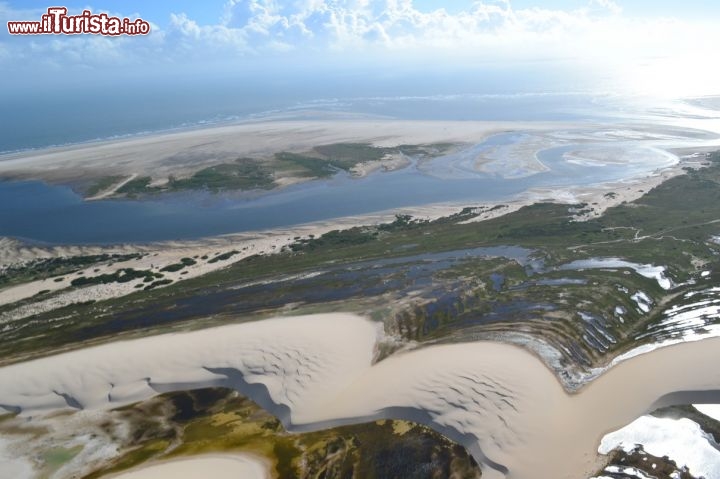 Immagine Foce fiume nei Lancois Maranhenses, costa Oceano Atlantico in Brasile