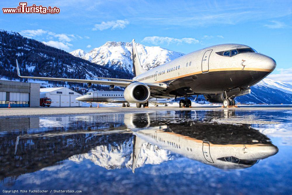 Immagine L'aeroporto di Samedan in Svizzera, vicino a Sankt Moritz, Engadina - © Mike Fuchslocher / Shutterstock.com