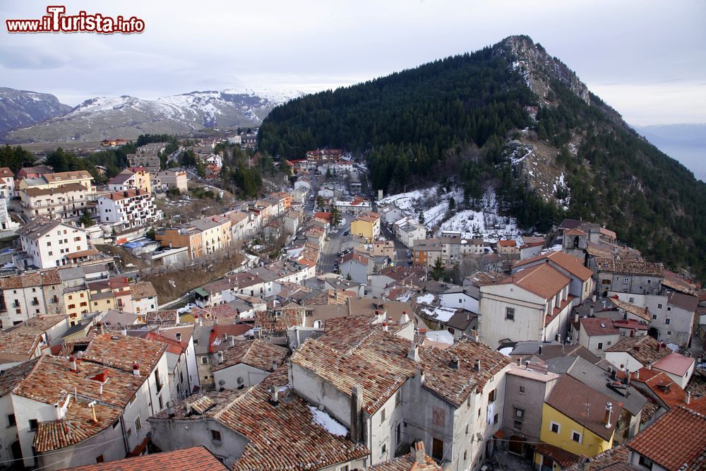 Immagine Panorama di Ovindoli in Abruzzo