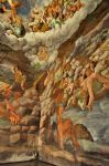 I notevoli affreschi di Giulio Romano: siamo dentro la celebre Sala dei Giganti Plazzo Te Mantova, Lombardia - © Enrico Montanari / ilturista.info