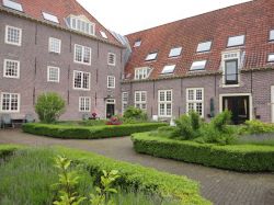 Giardino interno a Leiden, in Olanda