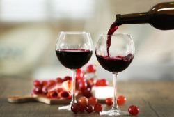 Bosa, Sardegna: il Wine Festival, la festa del vino si svolge a giugno.