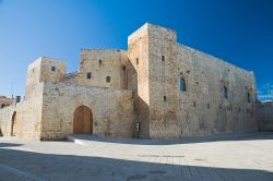 Il Castello Normanno - Svevo di Sannicandro di Bari in Puglia. - © Miti74 / Shutterstock.com