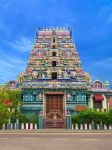 Il tempio Kovil Sangam a Victoria, capitale dell'isola di Mahé, Seychelles. Costruito nel 1992, l'Arul Mihu Navasakthi Vinayagar Temple è l'unico luogo di fede induista ...