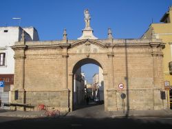 La Porta San Sebastiano a Galatone nel Salento, Provincia di Lucce in Puglia - © Fergio90 - Wikipedia