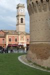 La Rocca Orderlaffa di Forlimpopoli e il Palazzo della Torre in centro - © Paolo Bona / Shutterstock.com