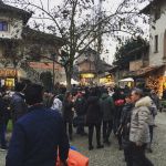 Natale a Grazzano Visconti: i turisti visitano i mercatini del borgo medievale emiliano - ©  Natale a Grazzano Visconti