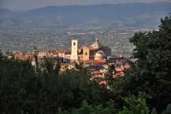 Panorama del borgo di di Monte Compatri nel Lazio, siamo tra i Castelli Romani - © Guido Andreassi - CC BY-SA 3.0, Wikipedia