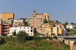 Il panorama del centro storico di Pontecorvo in Ciociaria: siamo nel Lazio, in Provincia di Frosinone - © Ra Boe / CC BY-SA 3.0 de, Wikipedia