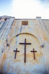 Particolare della chiesa del Rosario a Orosei, Sardegna: costruita nel XVII° secolo, conserva al suo interno due pregevoli statue in legno che raffigurano il Bambino Gesù e la Vergine ...