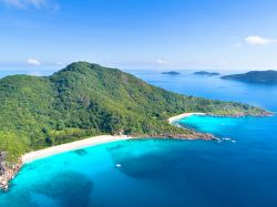 Seychelles isola La Digue: le spiagge di Petit Anse and Anse cocos