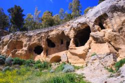 Sito archeologico di epoca bizantina a Calascibetta in Sicilia. E' chiamato il Villaggio nella roccia.