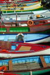 Tradizionali barche da pesca colorate ormeggiate al porto, Torri del Benaco, Veneto - © 34383226 / Shutterstock.com