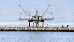 Un capanno da pesca sul molo di Porto Corsini di Ravenna, Riviera Romagnola