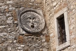 Particolare architettonico del Castello di Alviano in Umbria