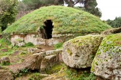 Una delle necropoli etrusche di Cerveteri nel Lazio