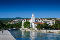 Uno scorcio del villaggio di Crikvenica, Croazia. Si trova sulla costa orientale del Mare Adriatico. 
