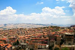 Vista panoramica della città di Cammarata in Sicilia.