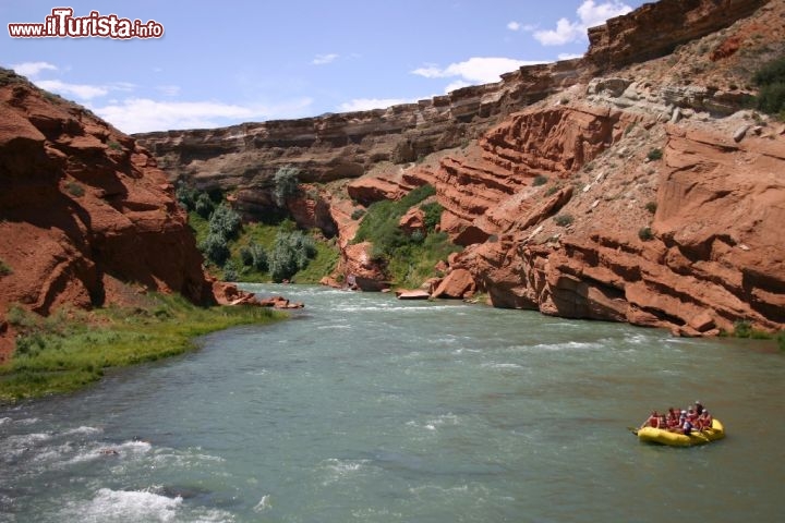 Rafting sul fiume Shoshone River del Wyoming. Credit: Wyoming Travel & Tourism