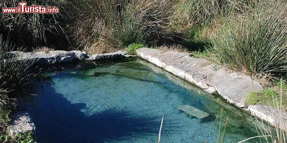 Immagine Le Terme San Saturnino a Benetutti in Sardegna, una delle antiche vasche romane