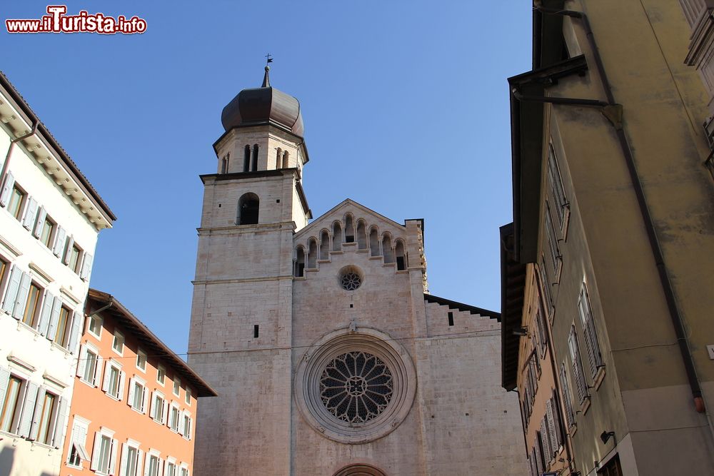 Immagine La facciata del Duomo di Trento, la Cattedrale di S. Vigilio