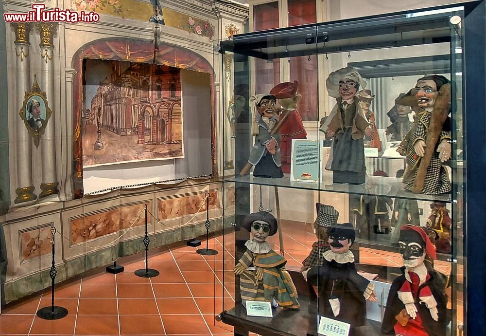 Immagine Il Museo dei burattini di Budrio, gratuito è una meta ideale per le famiglie con bambini  - © Pierluigi Mioli - CC BY-SA 4.0, Wikipedia