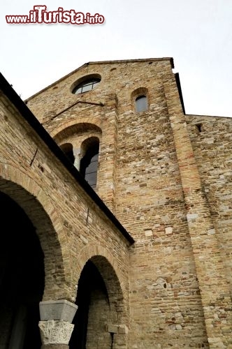 Immagine Aquileia la facciata della Basilica di Santa Maria Assunta