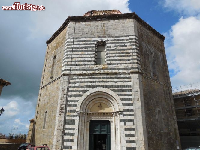 Immagine Battistero San Giovanni Volterra - © Giovanni Mazzoni (Giobama)