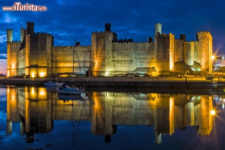 Immagine il Castello di Caernarfon a Gwynedd in Galles - © antb / Shutterstock.com