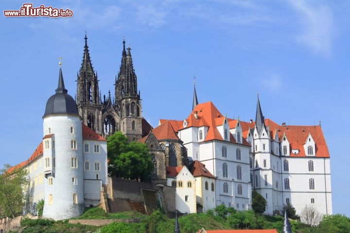 Immagine Castello di Meissen, chiamato Albrechtsburg, si trova a domanire la città della Sassonia, in Germania  - © jopelka / Shutterstock.com