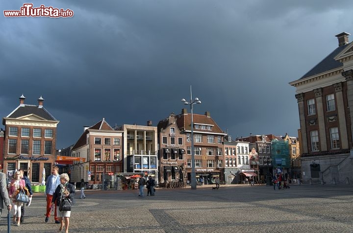 Immagine Il pittoresco centro di Groningen in Olanda, dalle caratteristiche case in muratura