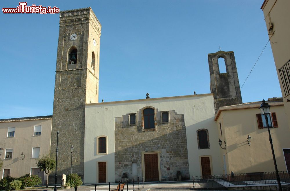 Immagine La Chiesa Parrocchiale nel centro di Villamar in Sardegna - © Comune di Villamar