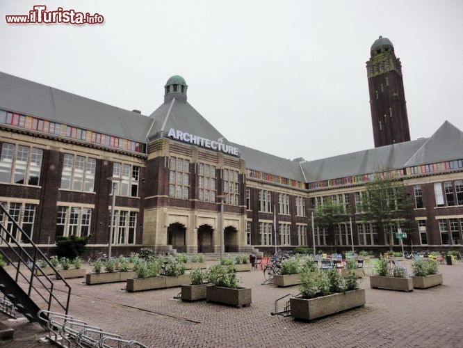 Immagine La facoltà di architettura al Campus di Delft