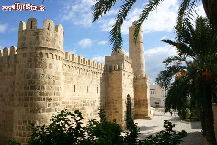 Immagine La Kasbah di Sousse in Tunisia, la Medina fortificata in ottimo stato di conservazione - © bumihills/ Shutterstock.com