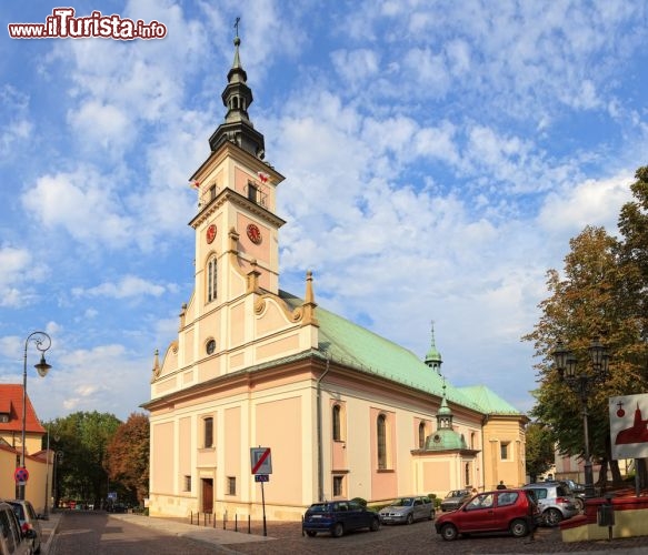 Immagine La Parrocchiale di San Clemente si trova in centro a Wieliczka, la città del sud della Polonia - © Nightman1965 / Shutterstock.com