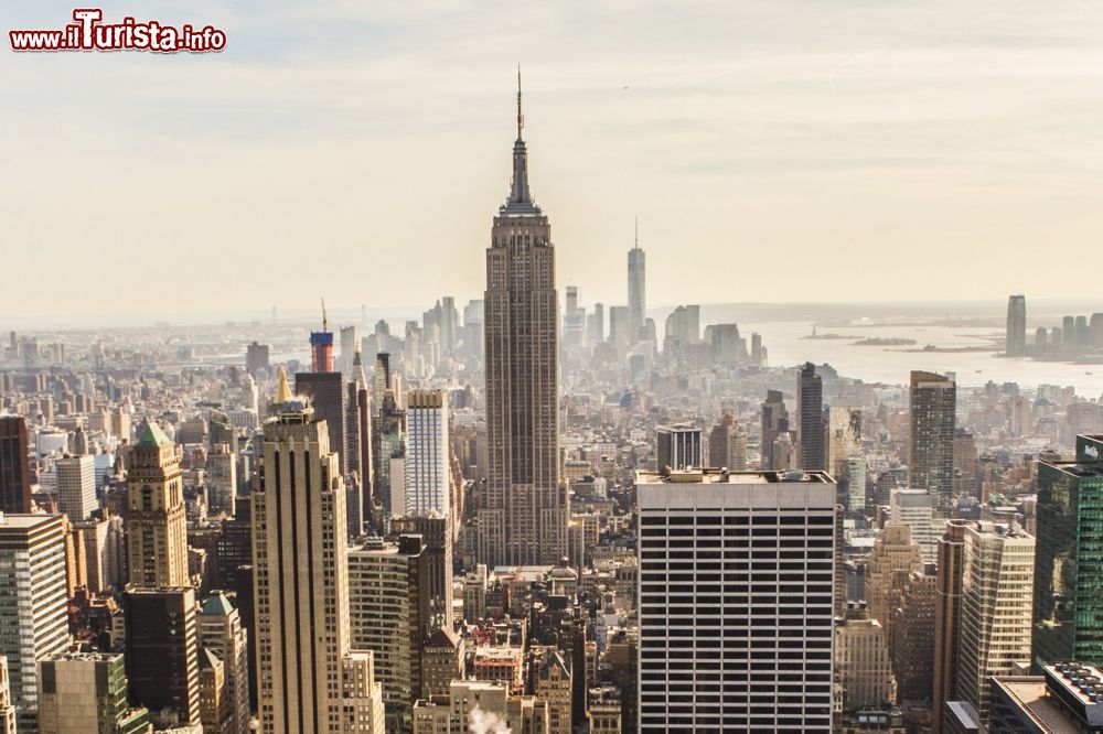 Immagine  Panorama della skyline di New York, USA - © Christopher Postlewaite NYC Company