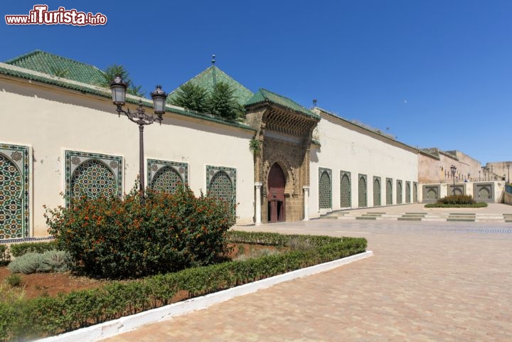 Immagine Mausoleo di Moulay Ismail a Meknes, in Marocco - © posztos/ Shutterstock.com