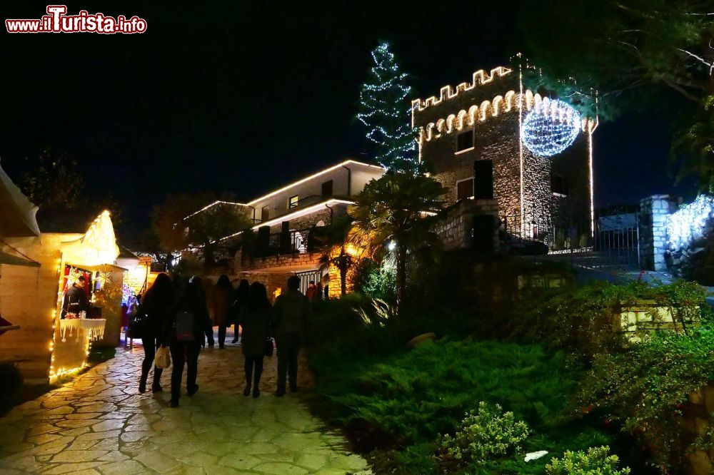 Immagine I Mercatini Natale a Torrecuso: siamo nella Tenuta la Fortezza in provincia di Benevento, in Campania