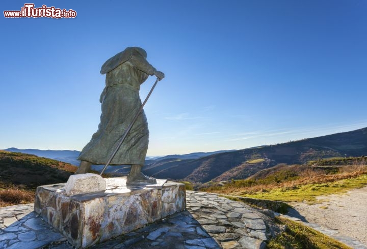 Immagine Monumento al Pellegrino a Lugo, Galizia, Spagna  - © AdrianNunez / Shutterstock.com
