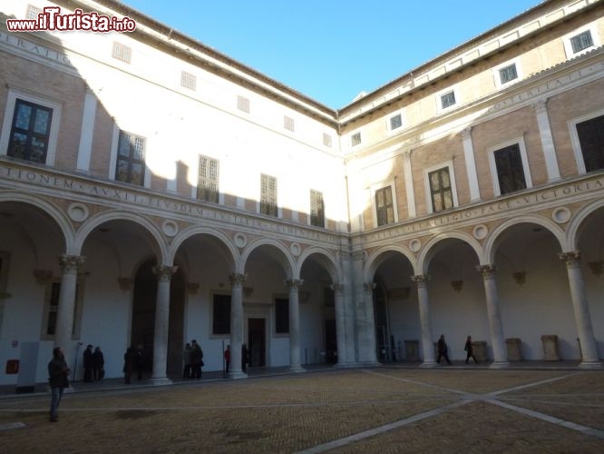 Immagine Palazzo Ducale: Galleria Nazionale delle Marche