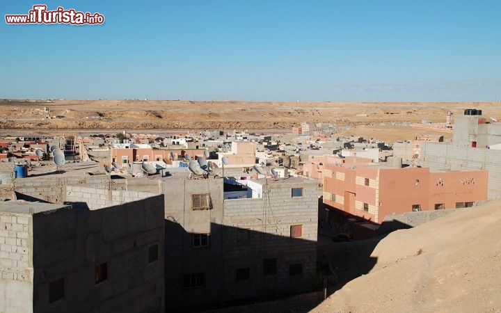 Immagine Panorama del Villaggio di Laayoune, sud del Marocco - © Bertramz - CC BY-SA 3.0 - Wikimedia Commons.