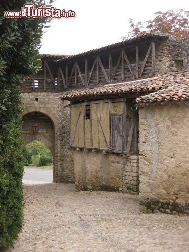 Immagine Porta d'ingresso nel borgo di Lautrec