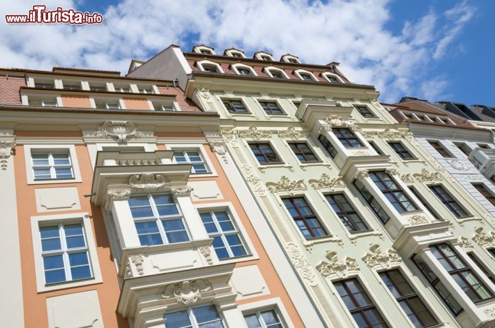 Immagine Rampische Strasse la famosa via di Dresda in Germania - © Gary Blakeley / Shutterstock.com