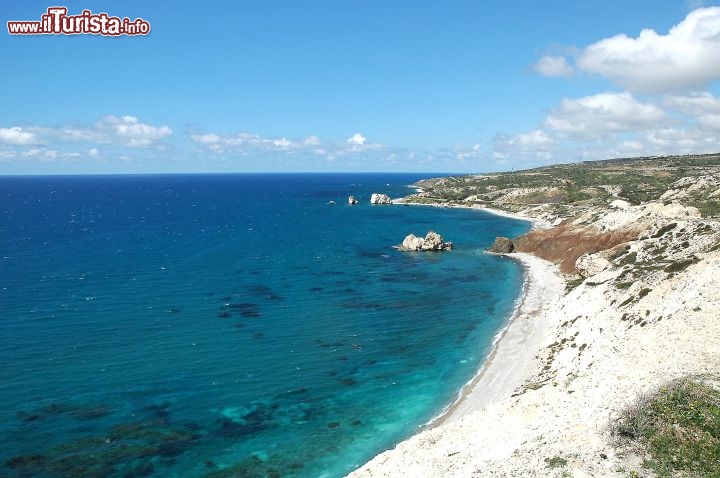 La Spiaggia Di Petra Tou Romiou Si Trova Foto Paphos