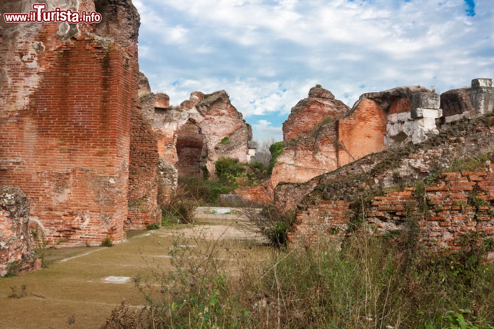 Immagine L'Anfiteato di Santa Maria Capua Vetere in Campania