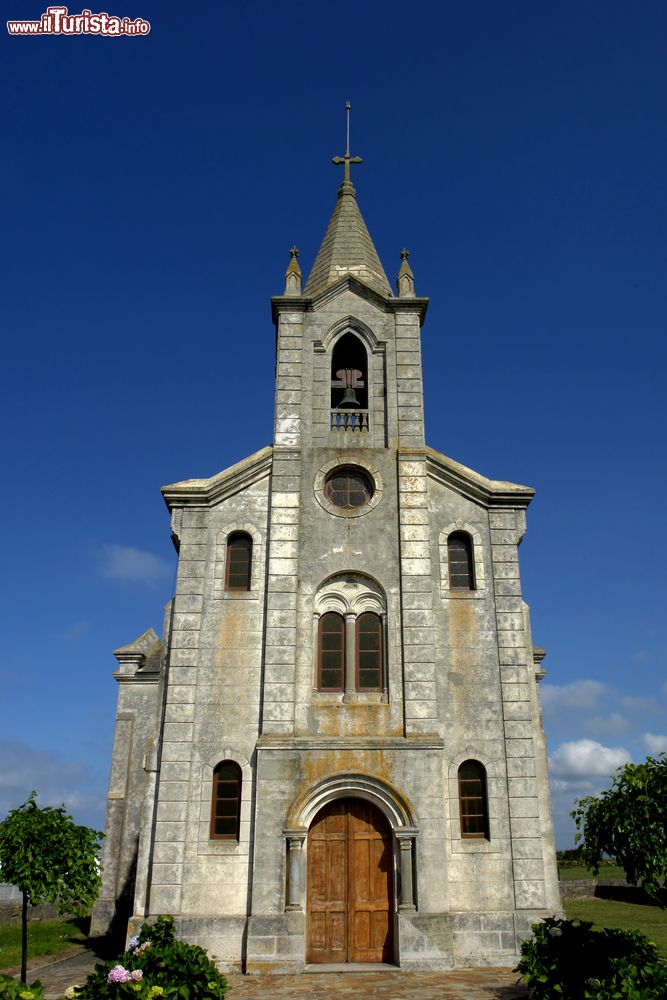 Immagine Antica chiesa in un villaggio nei pressi di Ribadeo in Spagna