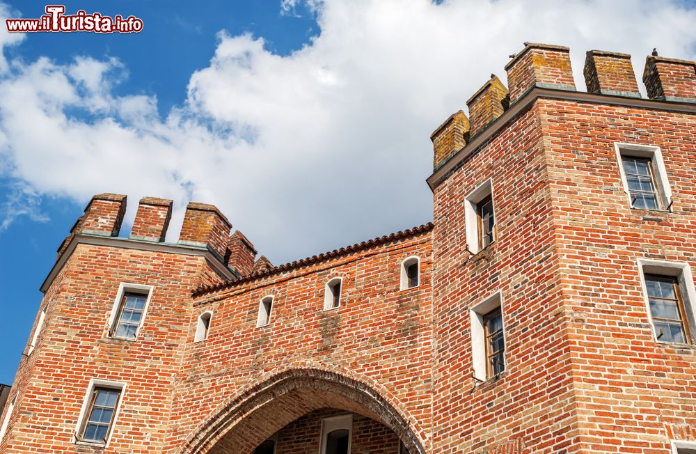 Immagine Antica porta d'ingresso della città di Landshut in Baviera, Germania.