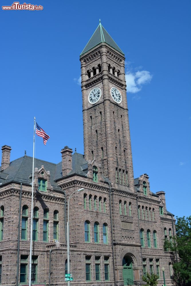 Immagine Antico tribunale della contea di Minnehaha a Sioux Falls, South Dakota, USA. Questa cittadina americana è capoluogo della contea di Minnehaha.