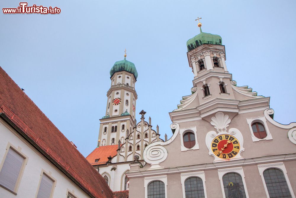 Immagine Architettura della basilica dei santi Ulrico e Afra a Augusta, Germania. E' uno dei monumenti più importanti dell'intera città bavarese.