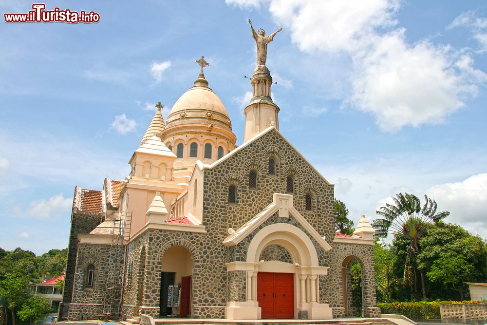 Immagine Architettura della cattedrale di St. Louis a Fort-de-France, Martinica.